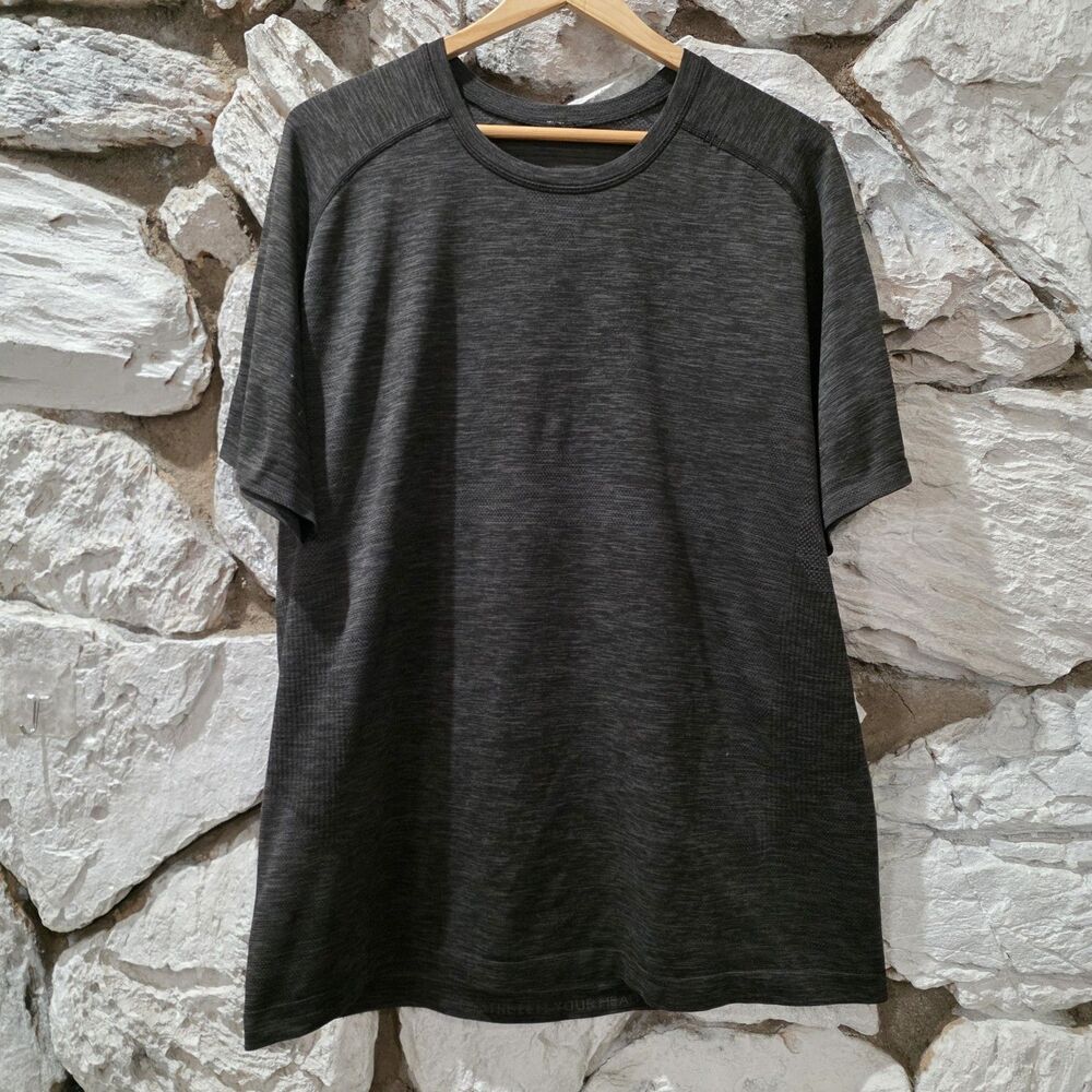 Lululemon Mens Athletic Shirt XL Gray Heathered Cant Score Without Goals Yoga